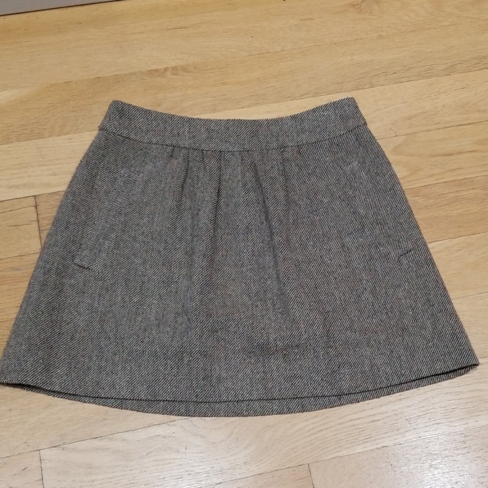 🏷5/$25 J.crew wool skirt size 27 or 0 brown crean